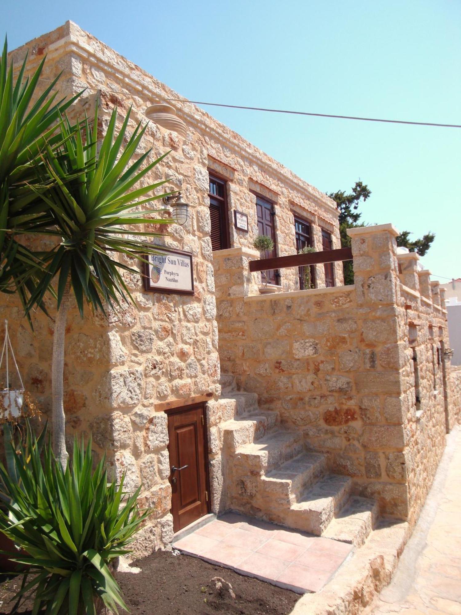 Bright Sun Villas Chalki Town Екстериор снимка